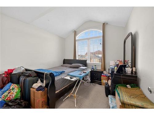 3175 Bunkerhill Place, Burlington, ON - Indoor Photo Showing Other Room