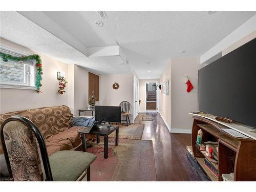 3175 Bunkerhill Place, Burlington, ON - Indoor Photo Showing Other Room