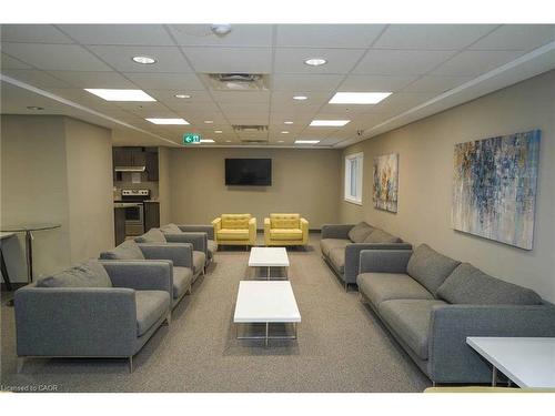 107-7 Kay Crescent, Guelph, ON - Indoor