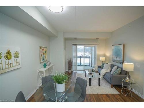 107-7 Kay Crescent, Guelph, ON - Indoor Photo Showing Other Room