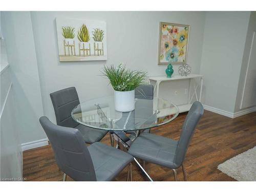 107-7 Kay Crescent, Guelph, ON - Indoor Photo Showing Dining Room