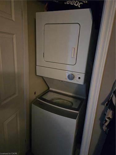 305-1390 Main Street E, Milton, ON - Indoor Photo Showing Laundry Room