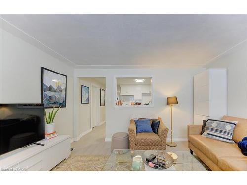 196 Allen Street E, Waterloo, ON 