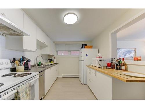 196 Allen Street E, Waterloo, ON 