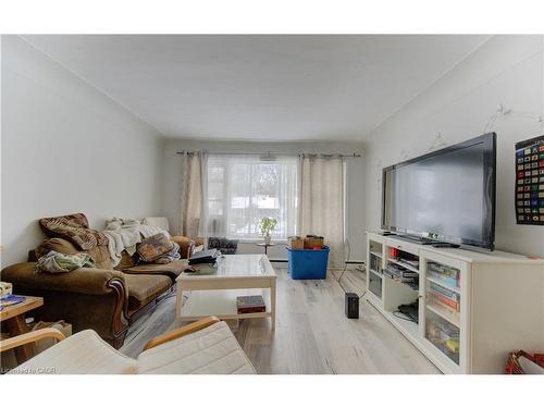 196 Allen Street E, Waterloo, ON 