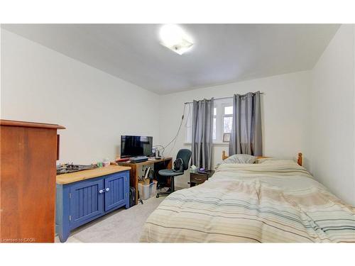 196 Allen Street E, Waterloo, ON 