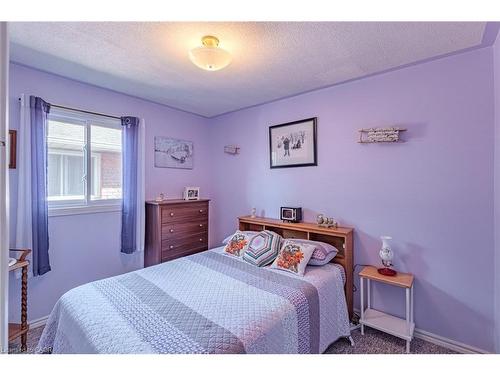 26 Douglas Avenue, Simcoe, ON - Indoor Photo Showing Bedroom