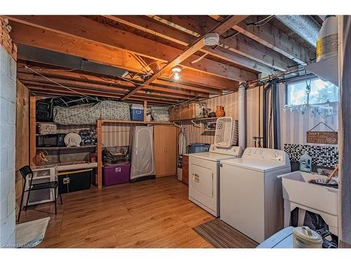 26 Douglas Avenue, Simcoe, ON - Indoor Photo Showing Laundry Room