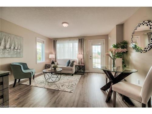 A-750 Bleams Road, Kitchener, ON - Indoor Photo Showing Living Room