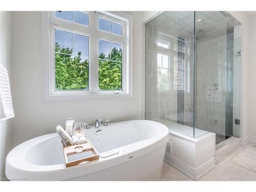 64 Elysian Fields Circle, Brampton, ON - Indoor Photo Showing Bathroom