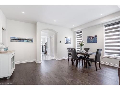 64 Elysian Fields Circle, Brampton, ON - Indoor Photo Showing Dining Room