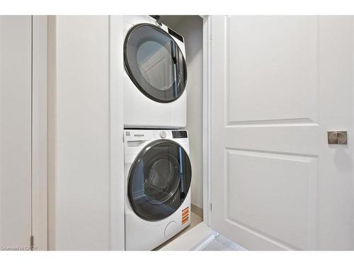 23 Reverie Way, Kitchener, ON - Indoor Photo Showing Laundry Room