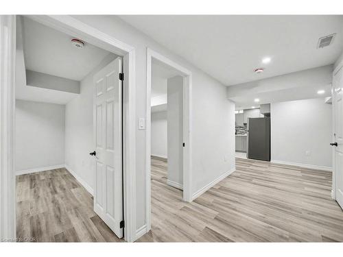 24 Derby Drive, Caledonia, ON - Indoor Photo Showing Other Room