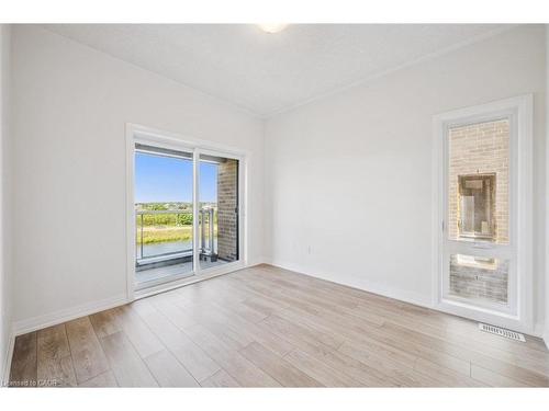 127 Reverie Way, Kitchener, ON - Indoor Photo Showing Other Room