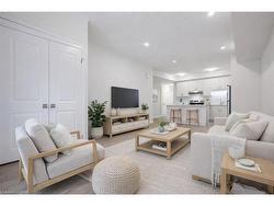 21 Reverie Way  Kitchener, ON N2E 0K5