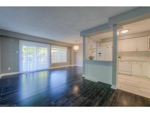 46 Guerin Avenue, Kitchener, ON - Indoor