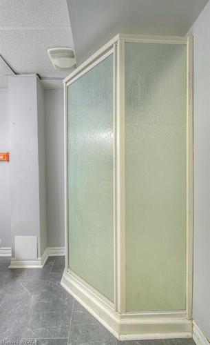 46 Guerin Avenue, Kitchener, ON - Indoor Photo Showing Bathroom