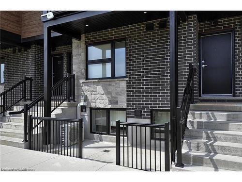 4-50 Faith Street, Cambridge, ON - Outdoor