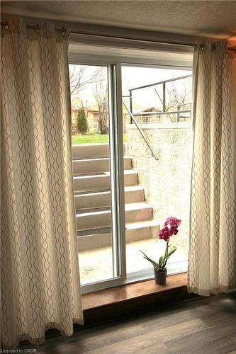 Lower-11 Wordsworth Place, Kitchener, ON - Indoor Photo Showing Other Room