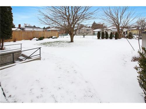 Lower-11 Wordsworth Place, Kitchener, ON - Outdoor