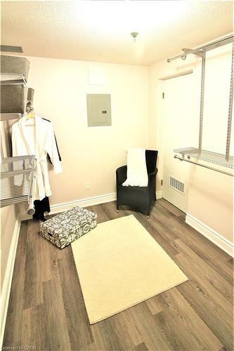 Lower-11 Wordsworth Place, Kitchener, ON - Indoor