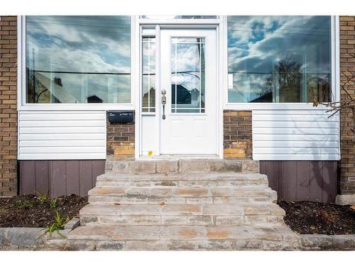 136 Wellington Street N, Kitchener, ON - Outdoor