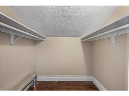 136 Wellington Street N, Kitchener, ON - Indoor With Storage