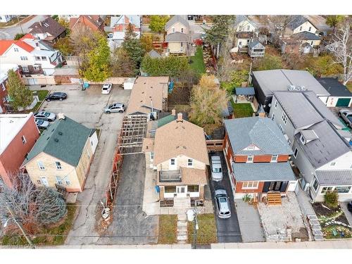 136 Wellington Street N, Kitchener, ON - Outdoor