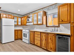 544 Quebec Street  Hamilton, ON L8H 6V4