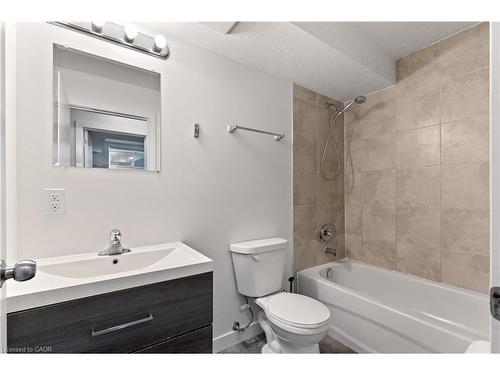 Basement-519 Duke Street W, Kitchener, ON - Indoor Photo Showing Bathroom