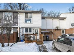 19 Hindquarter Crescent  Brampton, ON L6S 2C3