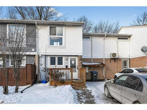 19 Hindquarter Crescent, Brampton, ON - Outdoor