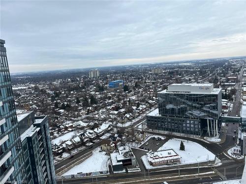 2908-25 Wellington Street S, Kitchener, ON - Outdoor With View