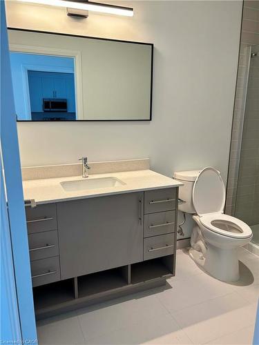 304-525 New Dundee Road, Kitchener, ON - Indoor Photo Showing Bathroom