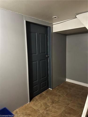Basement-357 Mohawk Road W, Hamilton, ON - Indoor Photo Showing Other Room