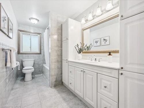 407 Grangewood Drive, Waterloo, ON - Indoor Photo Showing Bathroom
