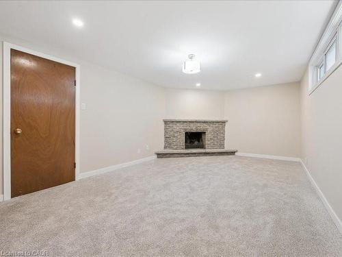 407 Grangewood Drive, Waterloo, ON - Indoor With Fireplace