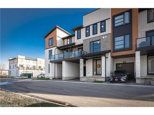 152-925 Manhattan Way, London, ON - Outdoor With Balcony