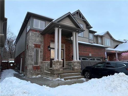 728 Robert Ferrie Drive, Kitchener, ON - Outdoor