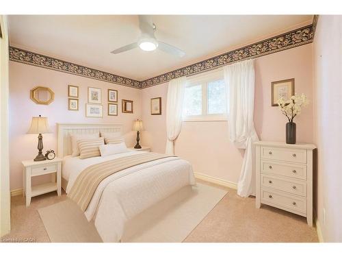 116 Boniface Avenue, Kitchener, ON - Indoor Photo Showing Bedroom