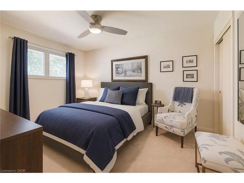 116 Boniface Avenue, Kitchener, ON - Indoor Photo Showing Bedroom