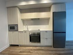 1217-1 Jarvis Street  Hamilton, ON L8R 0A8