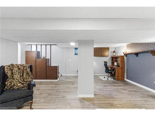 91 East 42Nd Street, Hamilton, ON - Indoor