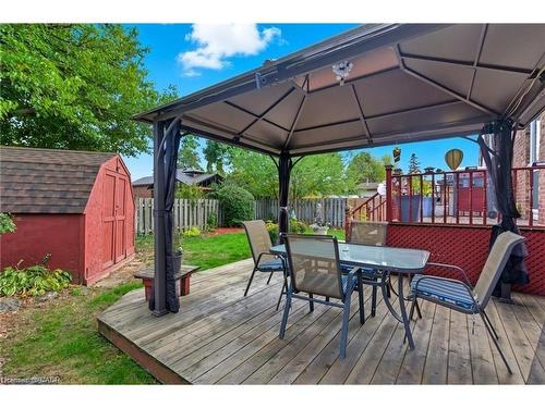 91 East 42Nd Street, Hamilton, ON - Outdoor With Deck Patio Veranda With Exterior