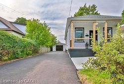 549 Waterloo Street  Hamilton, ON L8H 6V6