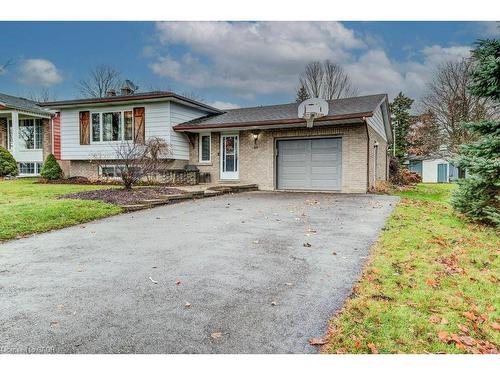 44 Reiner Crescent E, Wellesley, ON - Outdoor