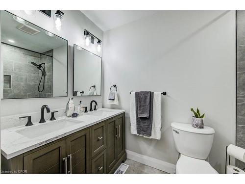 44 Reiner Crescent E, Wellesley, ON - Indoor Photo Showing Bathroom