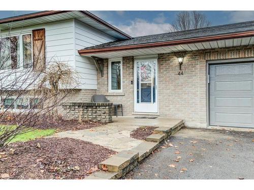 44 Reiner Crescent E, Wellesley, ON - Outdoor