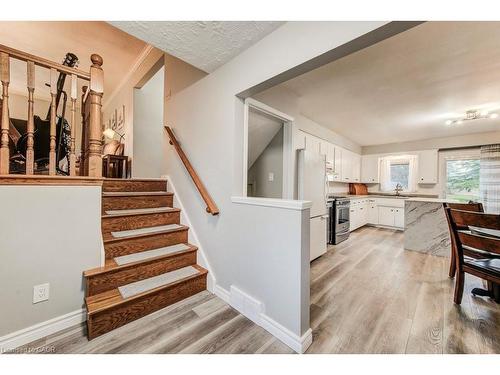 44 Reiner Crescent E, Wellesley, ON - Indoor