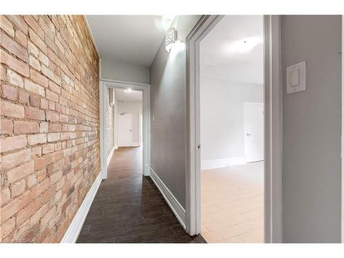 13-477 King Street E, Hamilton, ON - Indoor Photo Showing Other Room